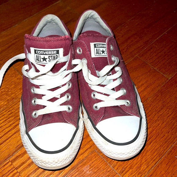 Converse - Picture 3 of 3